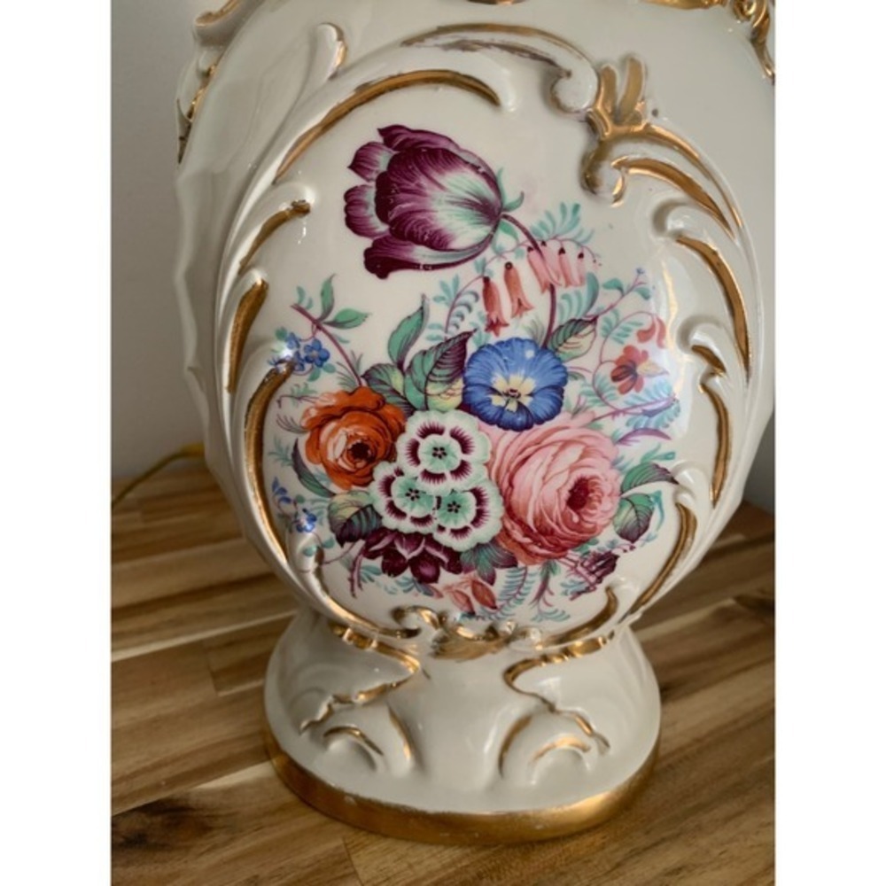 Vintage French Country Table Lamp Gold Rococo Victorian Porcelain Hand Painted - Picture 6 of 9